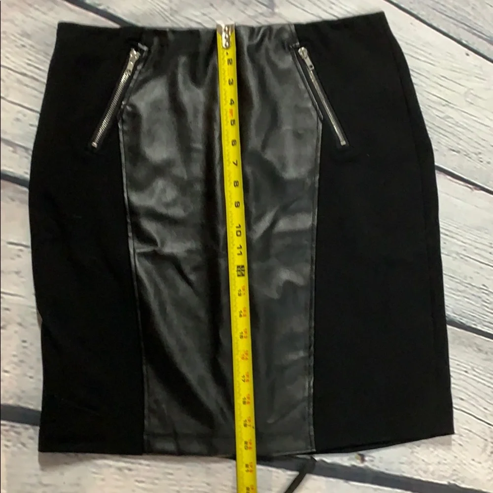 Chelsea & Theodore Faux Leather Detail Skirt-10